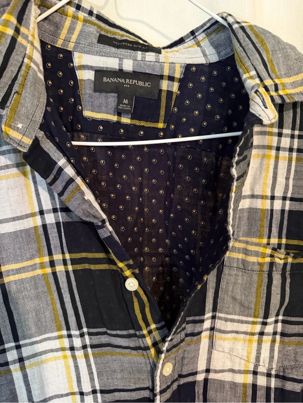 Banana Republic Black, White & Yellow Plaid Casual Button-Down Shirt